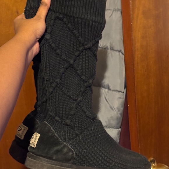 UGG Women's Black Boots. UGG Knit Boots. Size 7 - Picture 8 of 8